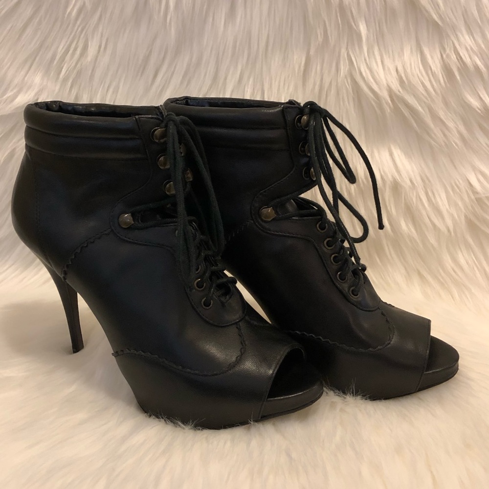 STEVEN by Steve Madden Lace up Ankle Booties
